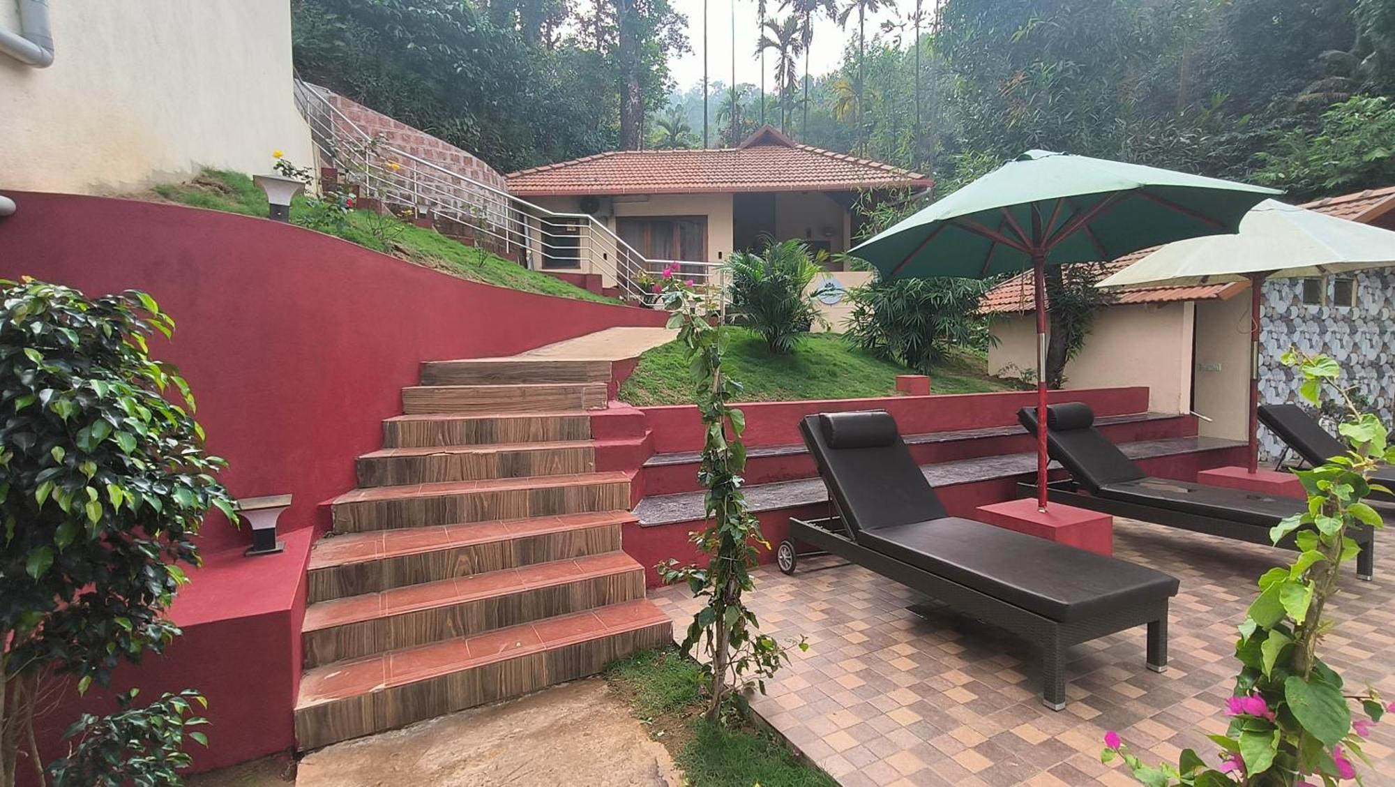 Hill Crest Resort - Coorg Madikeri Exterior foto