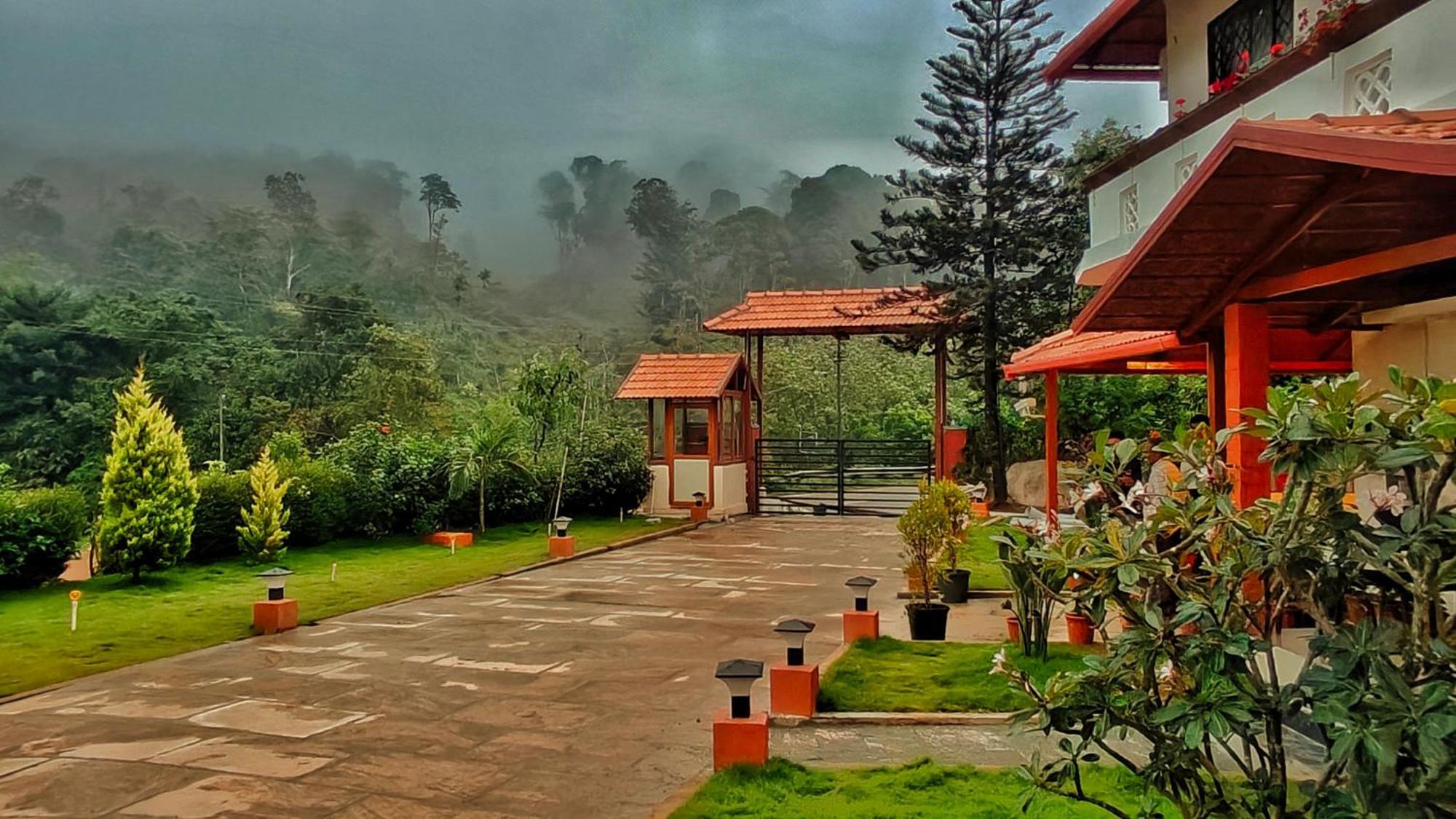 Hill Crest Resort - Coorg Madikeri Exterior foto