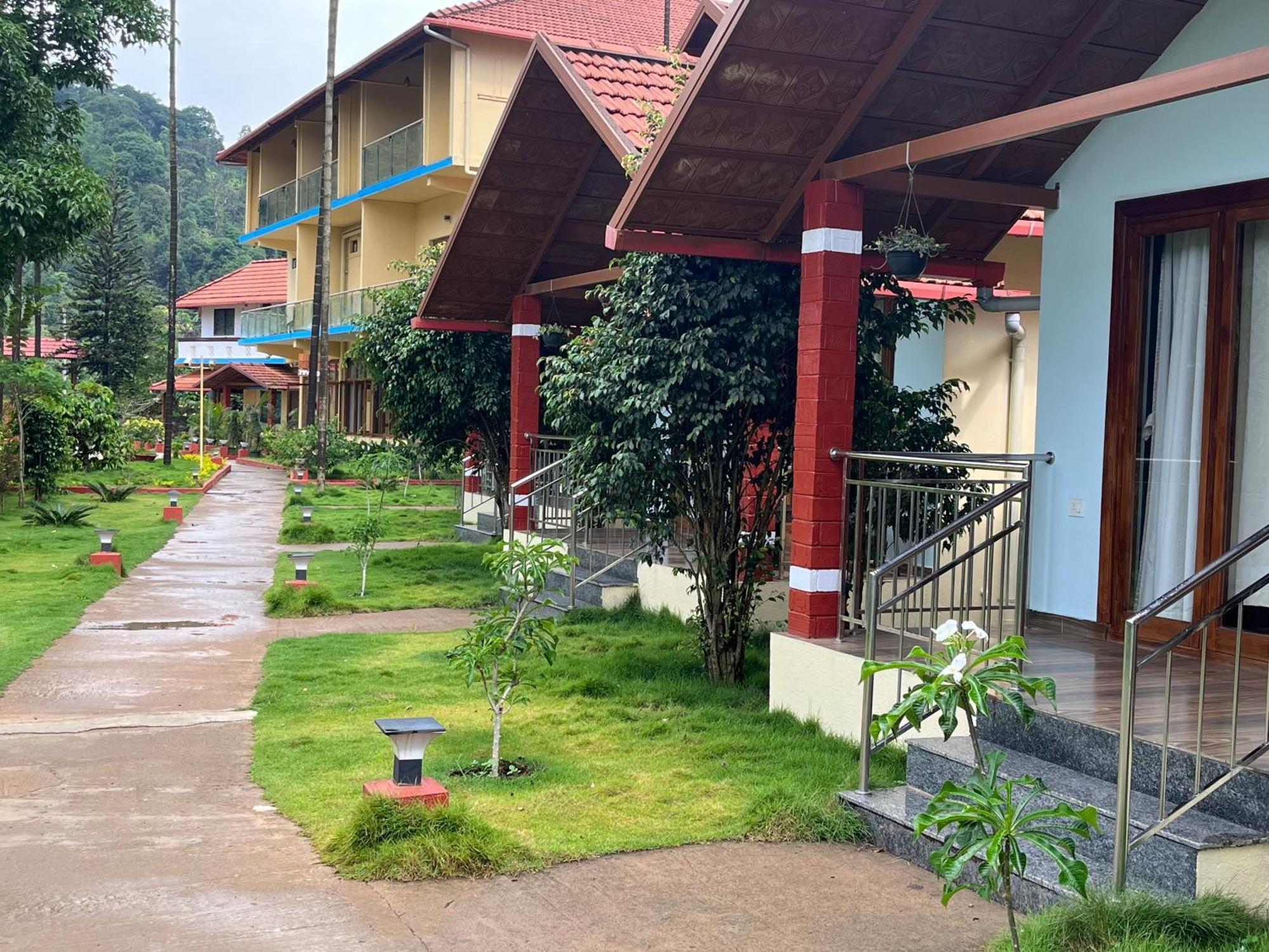 Hill Crest Resort - Coorg Madikeri Exterior foto